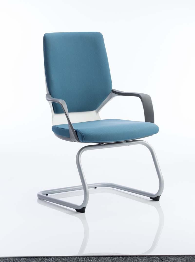 Zell cantilever frame chair with integrated armrests, white shell in blue fabric